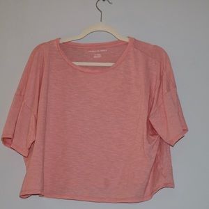 american eagle coral basic tee